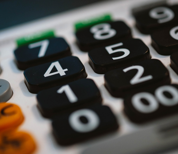 calculator-820330_1920